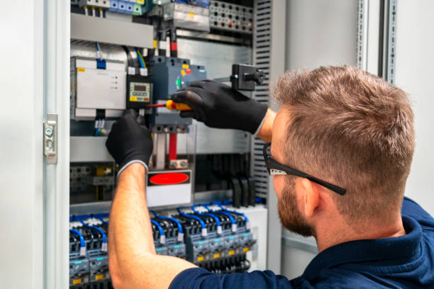 Best Electrical Repair Services  in Maple Heights, OH